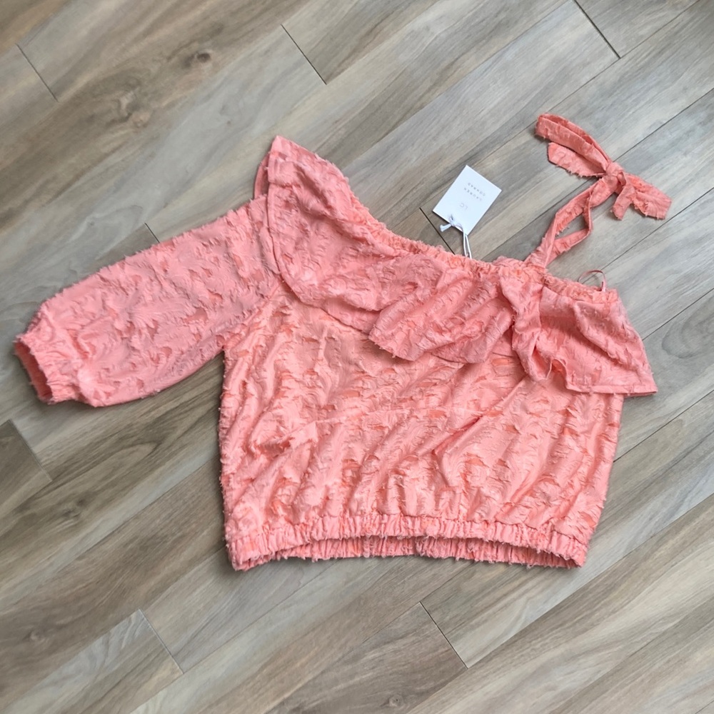 LC Lauren Conrad boho peachy texture ruffle neck boho top bow detail size L